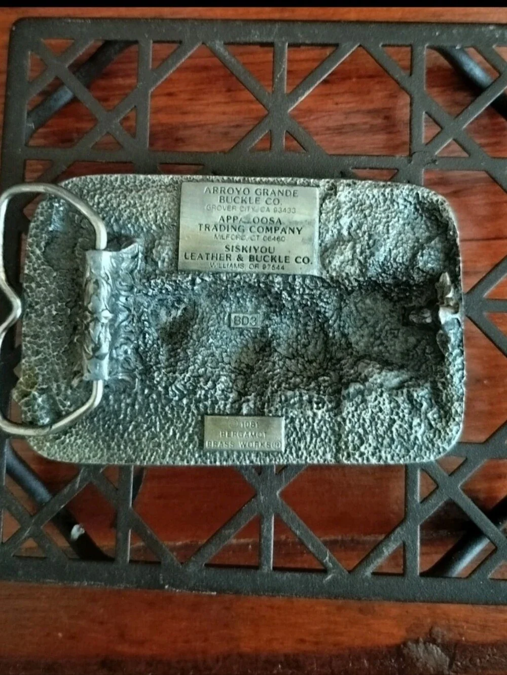 Bergamot Brass Works Belt Buckle BD3 Western Bull & Cattle Relief Pewter 1981